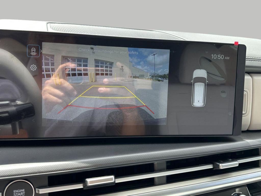 New 2026 Ecotronic Gray Hyundai SE FWD image 17