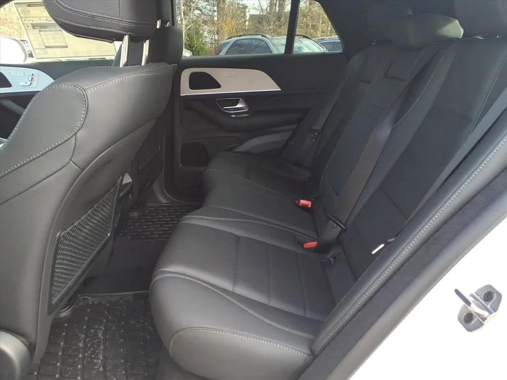 New 2026 Polar White Mercedes-Benz GLE 450 image 52