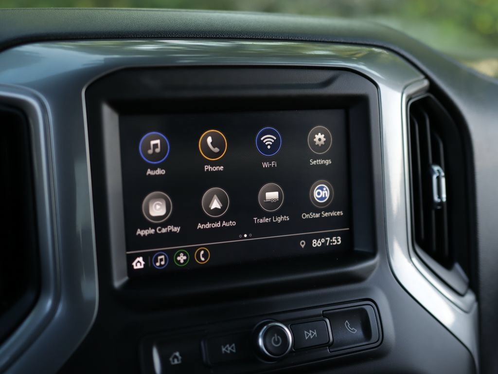 Used 2022 Northsky Blue Metallic Chevrolet Custom image 14