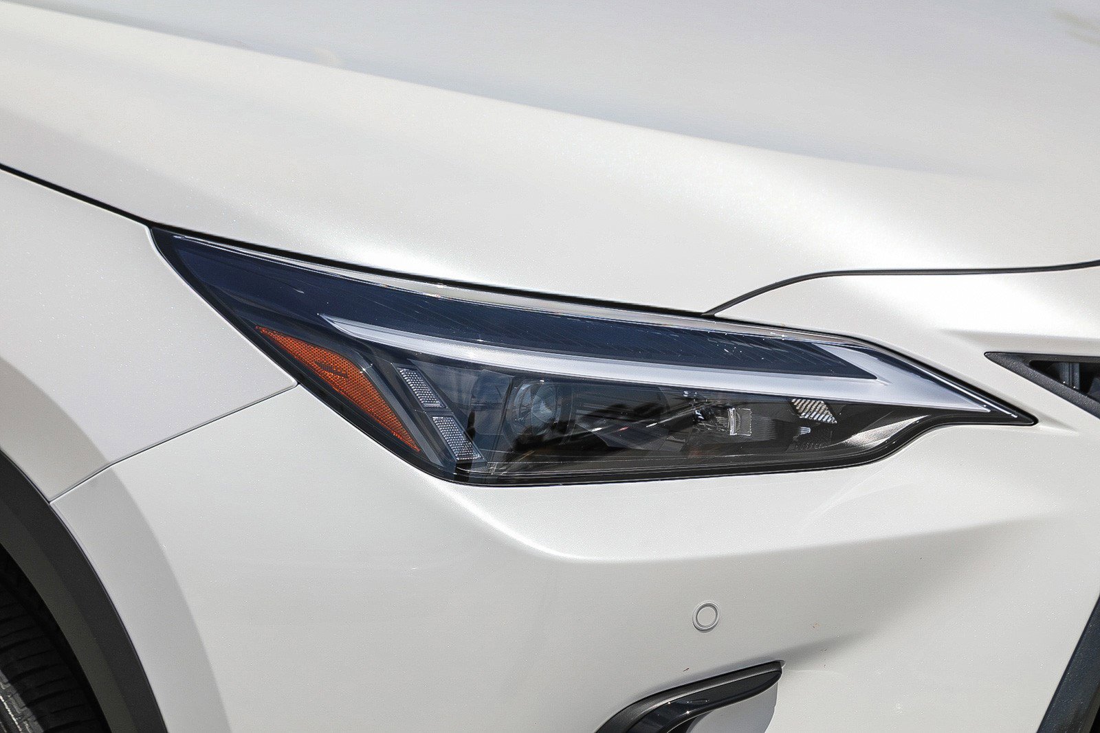 Certified Used 2025 EMINENT WHITE PEARL Lexus 350h Premium image 7