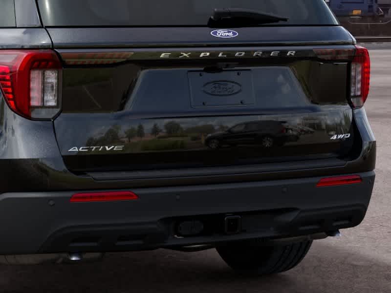 New 2027 Agate Black Metallic Ford Active image 23
