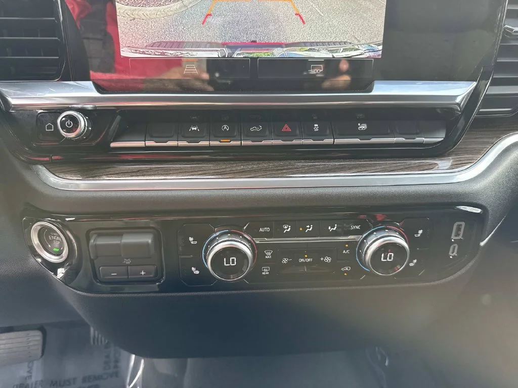 Used 2025 Red GMC Elevation image 32