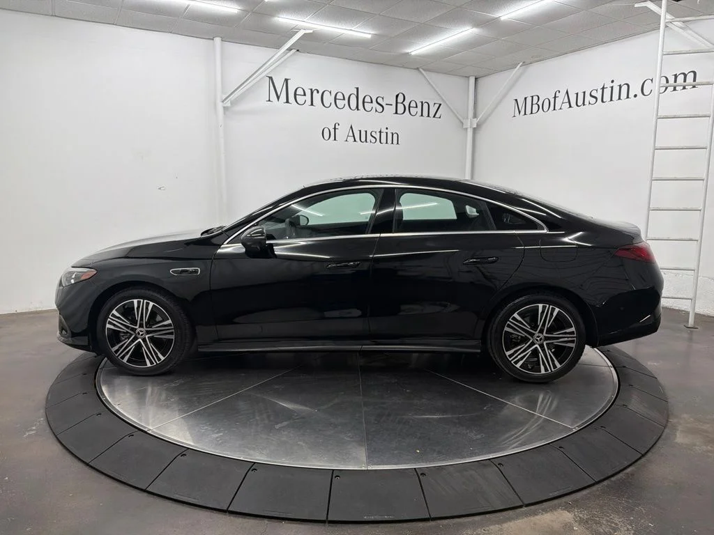 New 2027 Black Mercedes-Benz  image 4