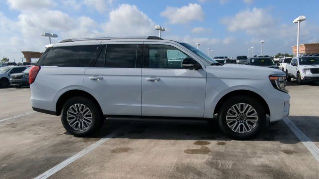 New 2026 Space Silver Metallic Ford Platinum® image 100