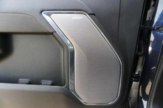 Used 2024  GMC Denali image 13