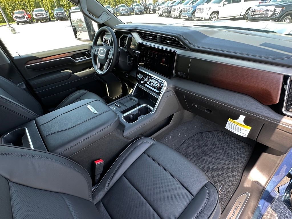 2026 GMC Sierra 2500HD Denali - Photo 13