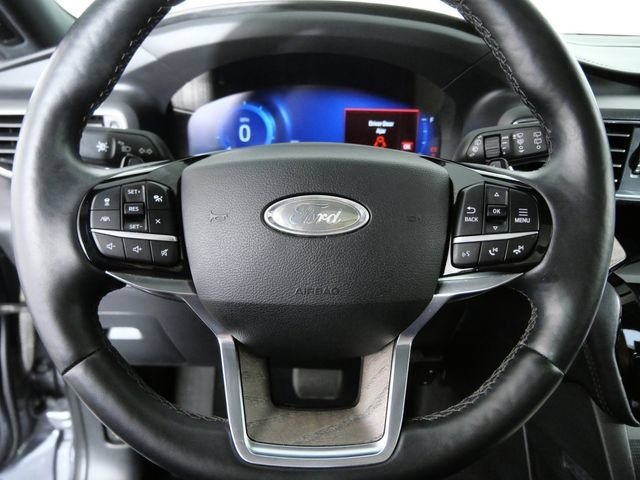 Used 2021 Gray Ford Platinum image 23