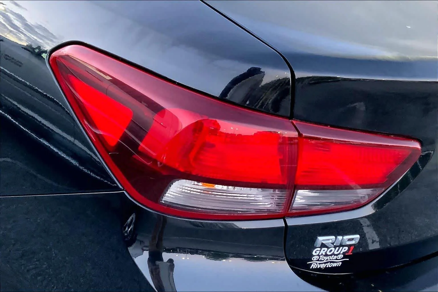 Used 2018 Aurora Black Kia LX image 27