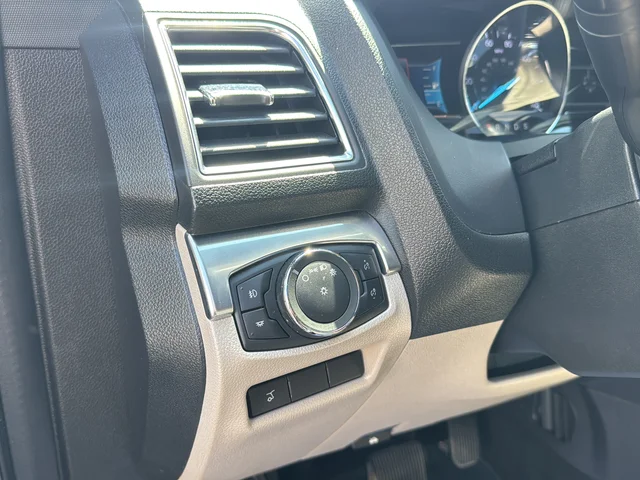 Used 2019 Black Ford Limited image 28
