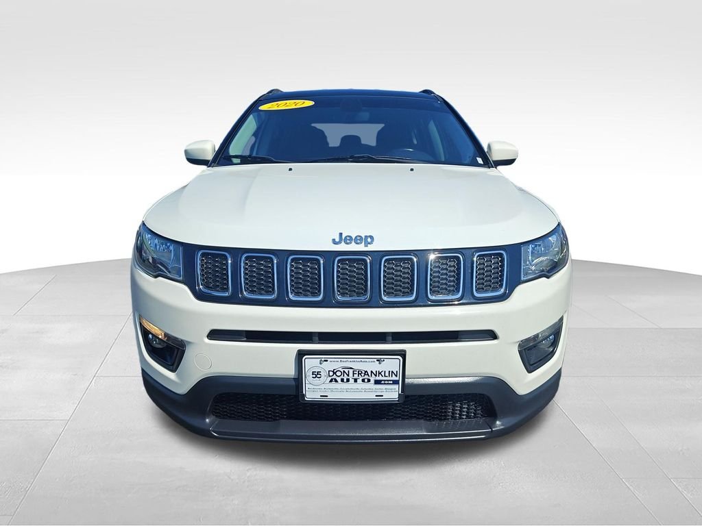 Used 2020 White Jeep Latitude image 8