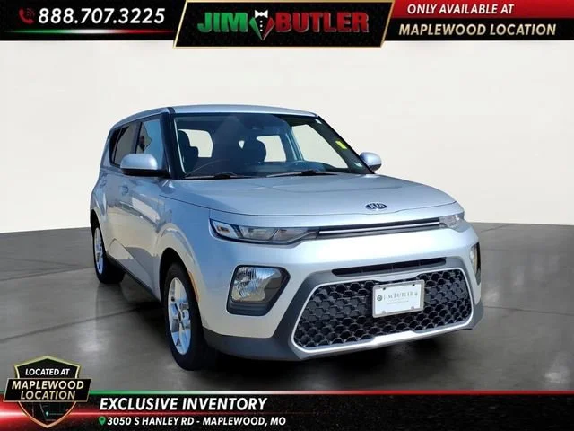 Used 2020  Kia S image 6