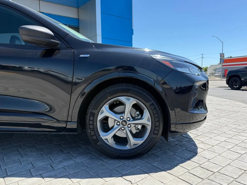 Used 2023 Black Ford ST-Line image 5