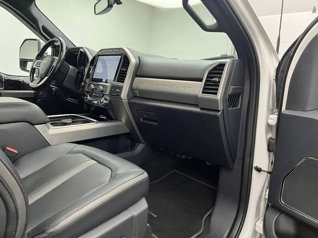 Used 2022 White Ford Platinum Lifted Truck image 29