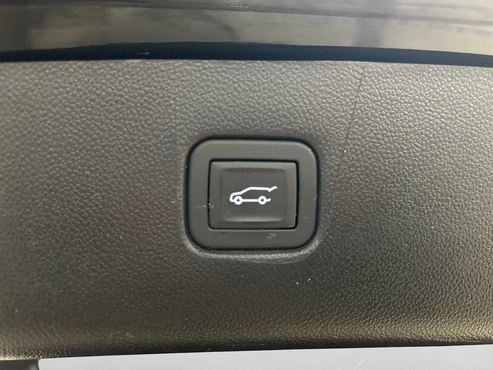 Used 2025 Black Chevrolet LT AWD image 11