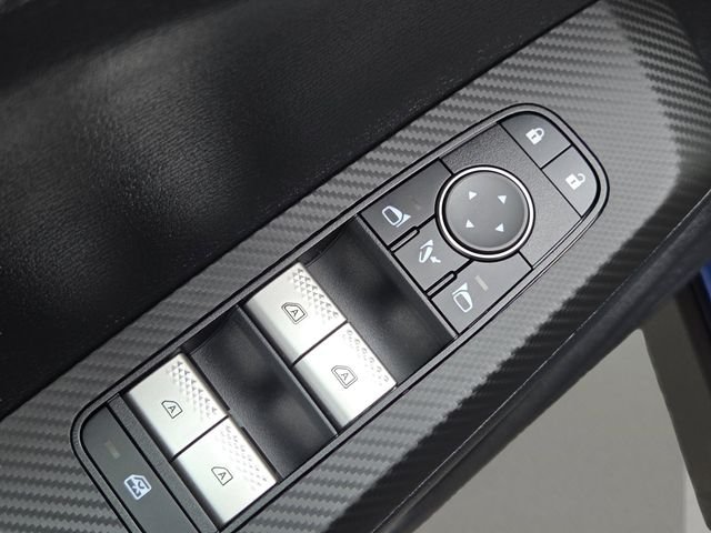 2023 Mitsubishi Outlander Plug-In Hybrid SE - Photo 19