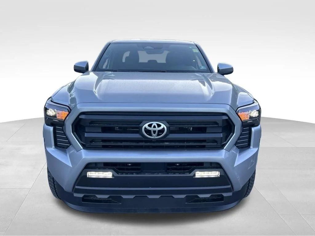 New 2026 Celestial Silver M Toyota SR5 image 8
