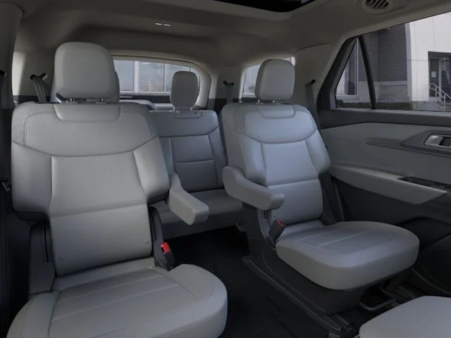 New 2026 Space White Metallic Ford Active image 34