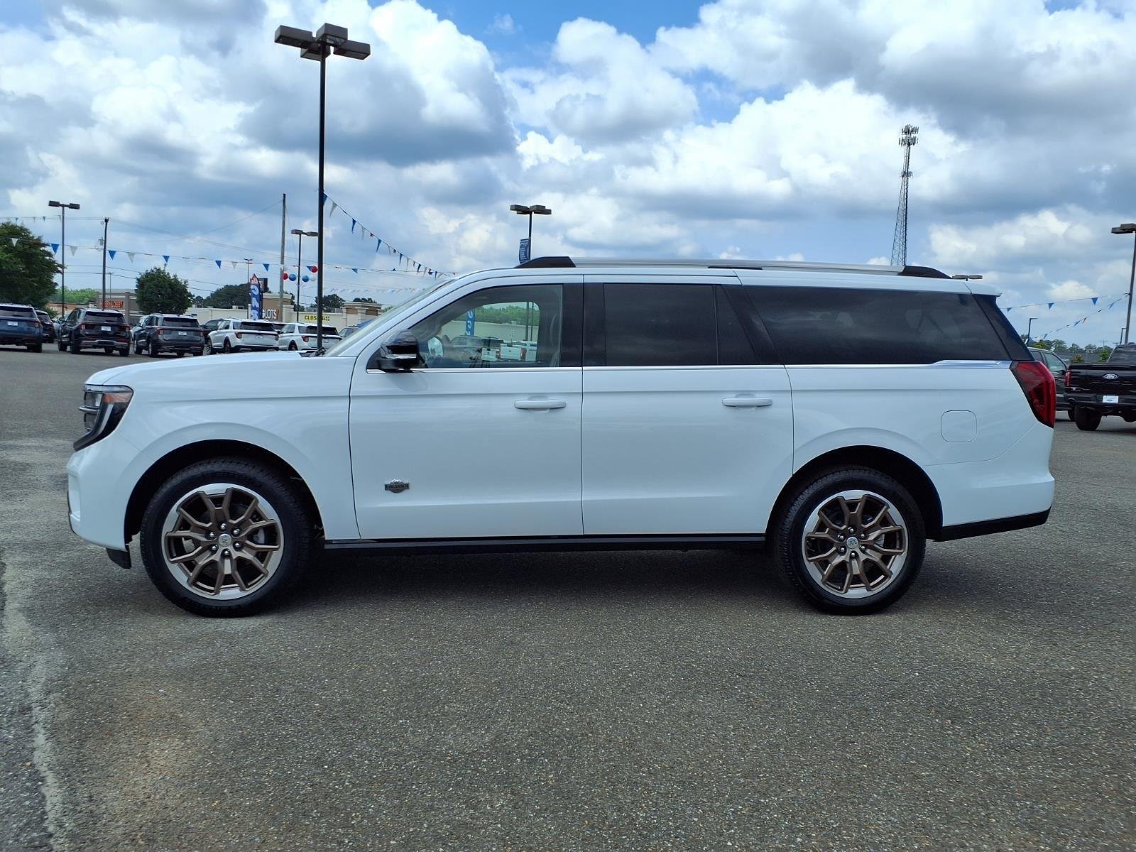 New 2026 Oxford White Ford MAX King Ranch® image 3