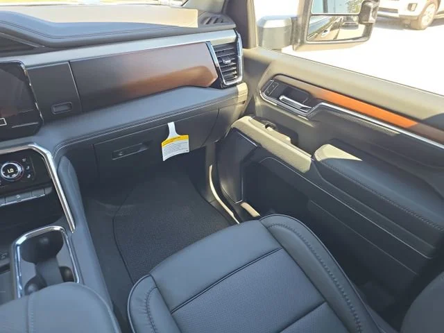 2025 GMC Sierra 2500HD Denali - Photo 16