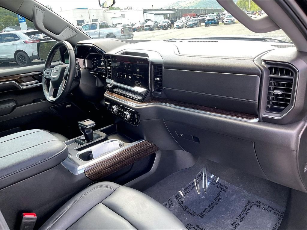 Used 2024 Black GMC Elevation image 14
