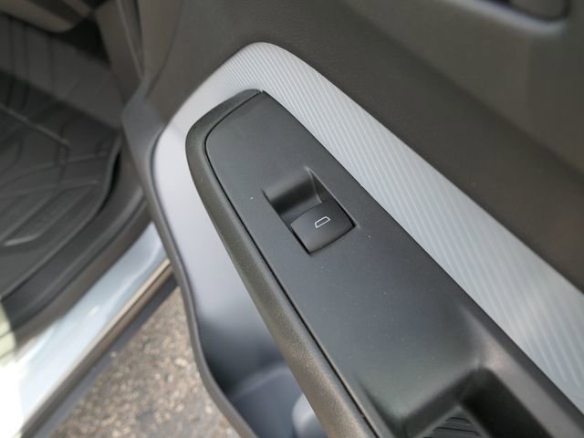 2027 Chevrolet Bolt RS - Photo 24