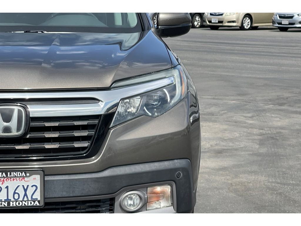Used 2020 Pacific Pewter Metallic Honda RTL-E image 51