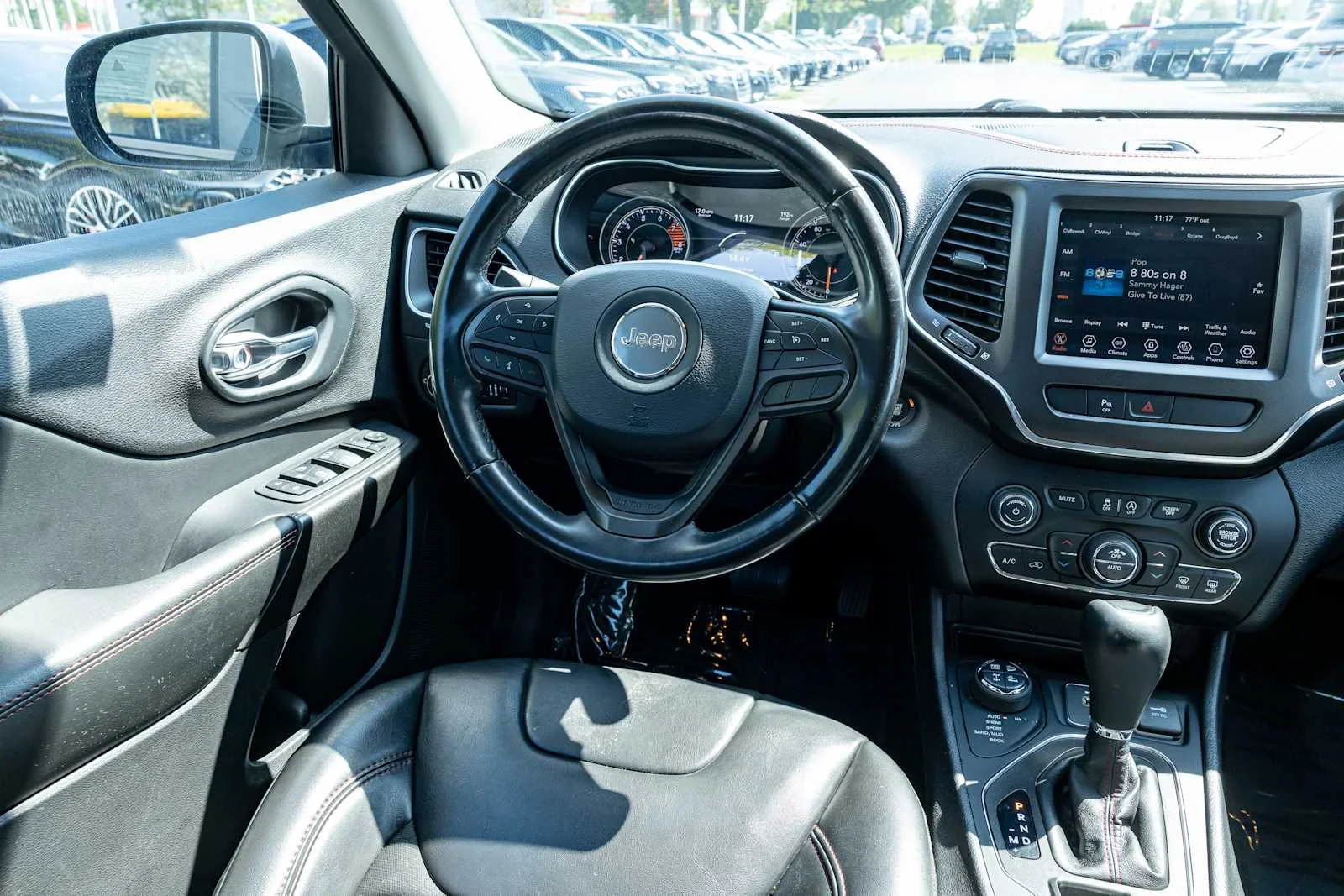 Photo 10