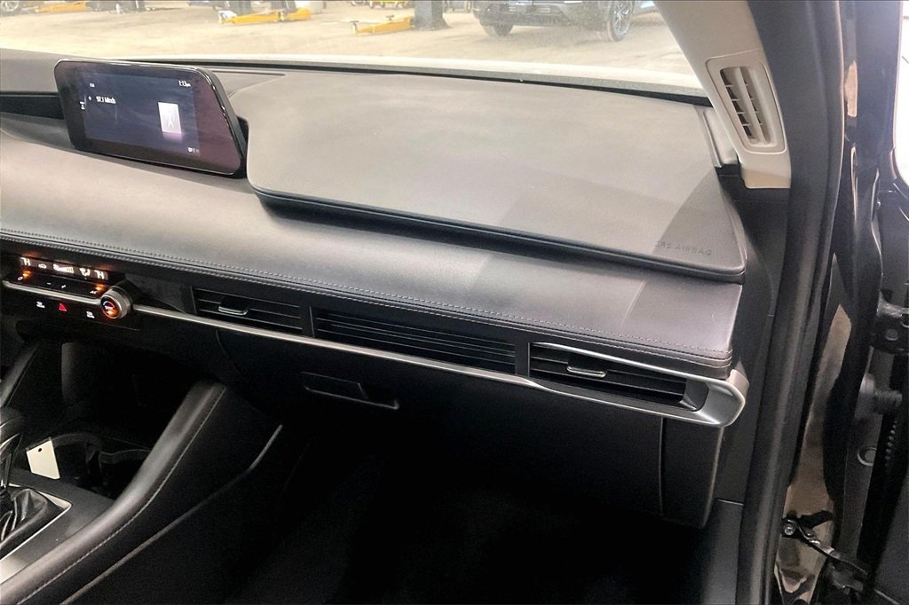 2023 MAZDA MAZDA3 - Image 15