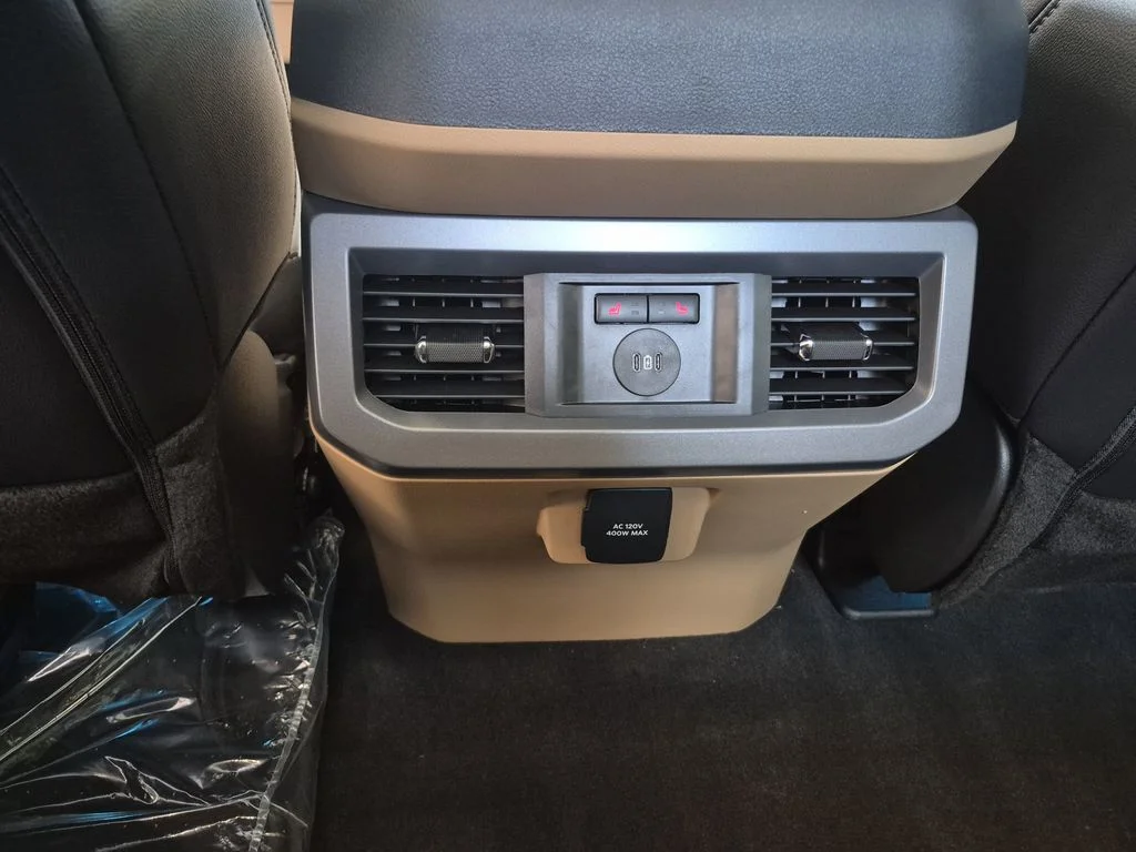 New 2026 Marsh Gray Ford F-250® Lariat® image 18