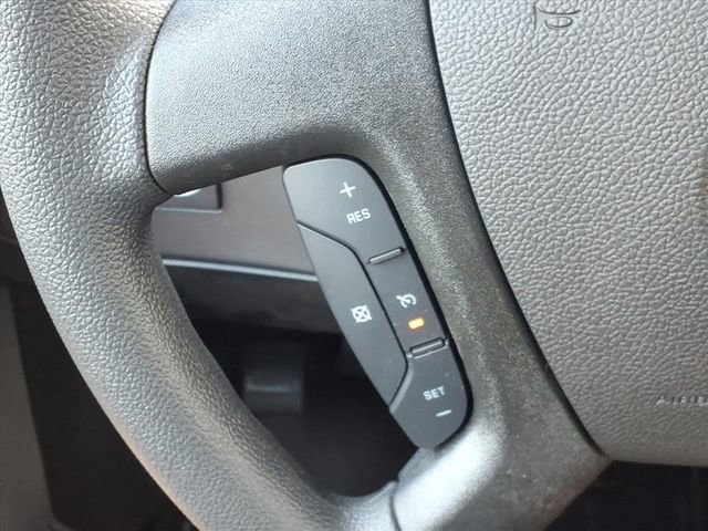 New 2025 Summit White GMC Work Van image 15