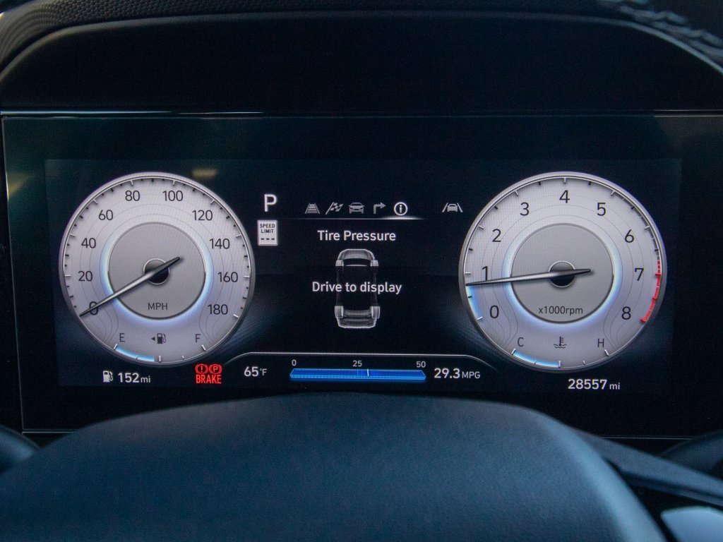 Used 2025 Gray Hyundai Base image 28