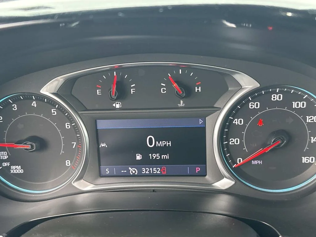 Used 2022  Chevrolet LT image 28