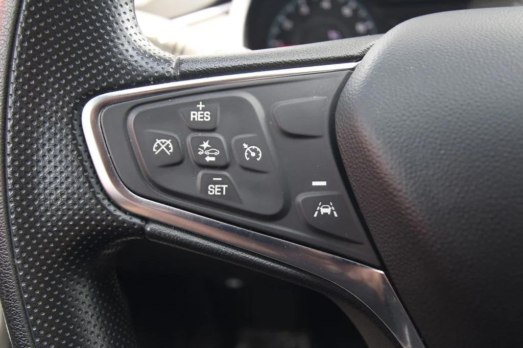 Used 2024 Mosaic Black Metallic Chevrolet LT image 21