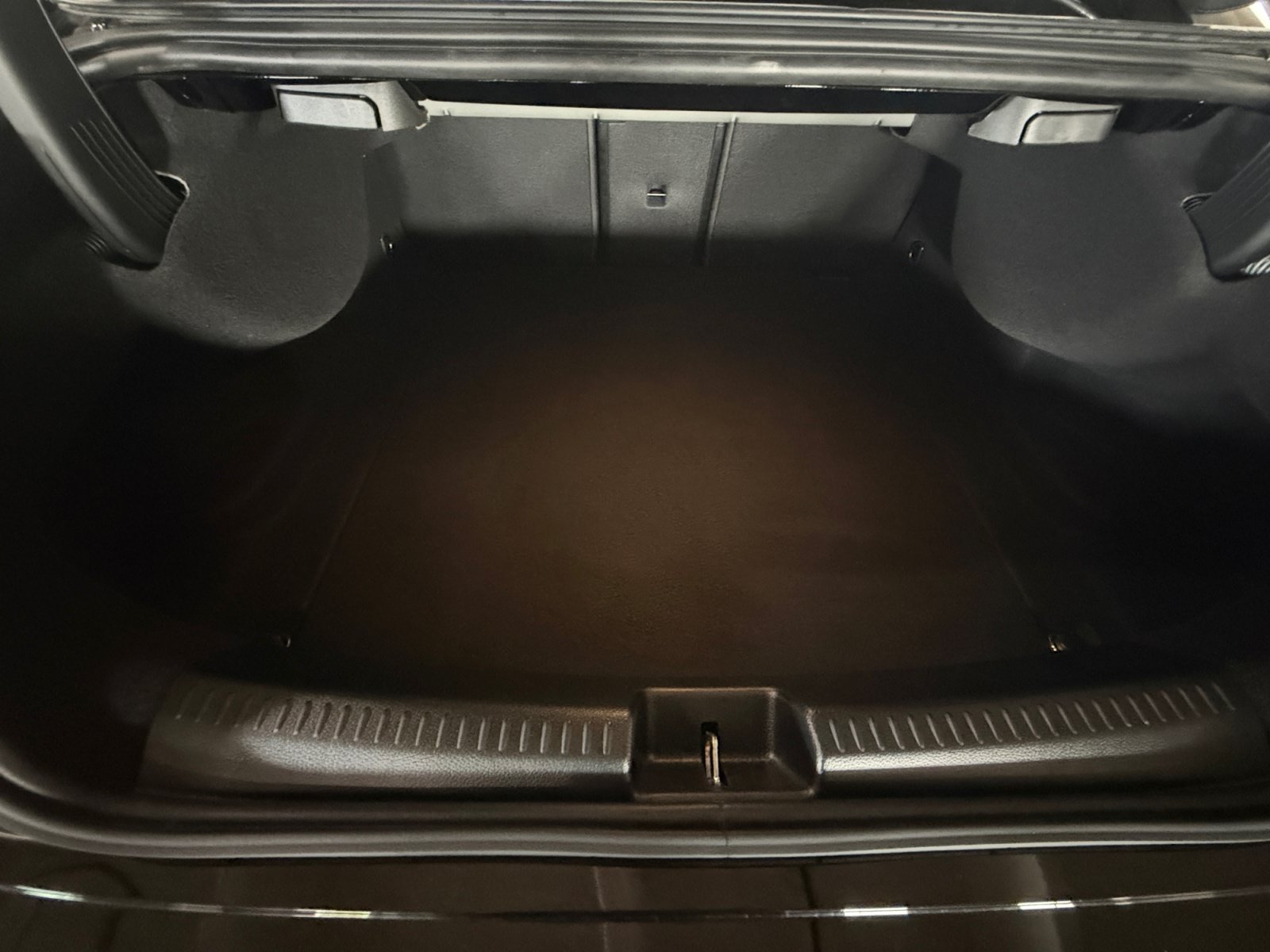 Certified Used 2025 Black Mercedes-Benz CLA 250 image 19