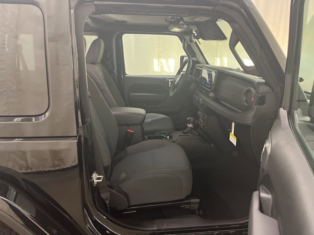 New 2026 Black Clearcoat Jeep Rubicon image 21
