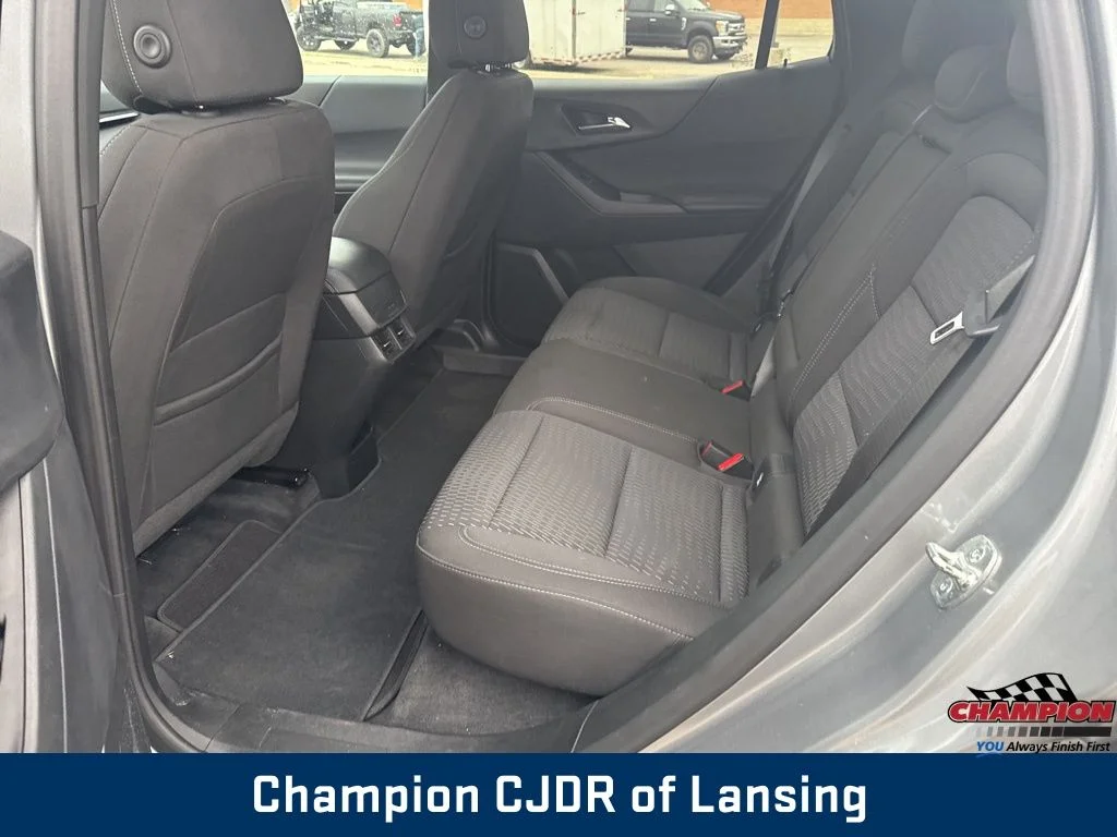 Used 2025 Gray Chevrolet LT image 14