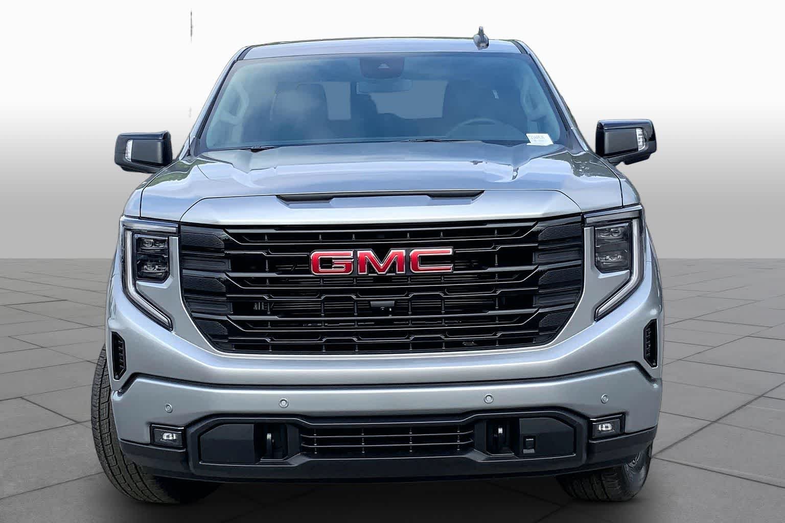 New 2026 Sterling Metallic GMC Elevation image 3