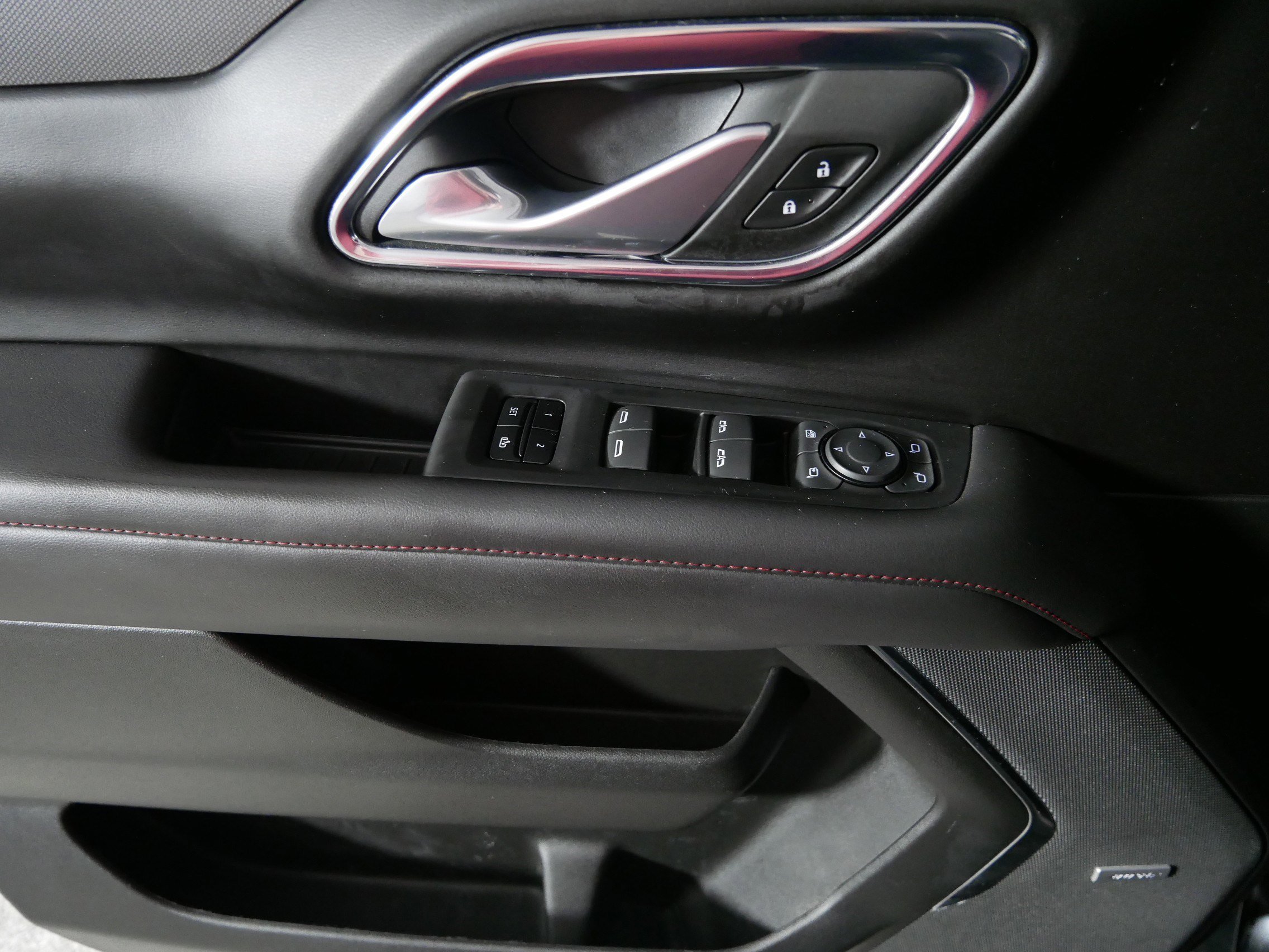 Used 2022 Black Chevrolet RST image 19