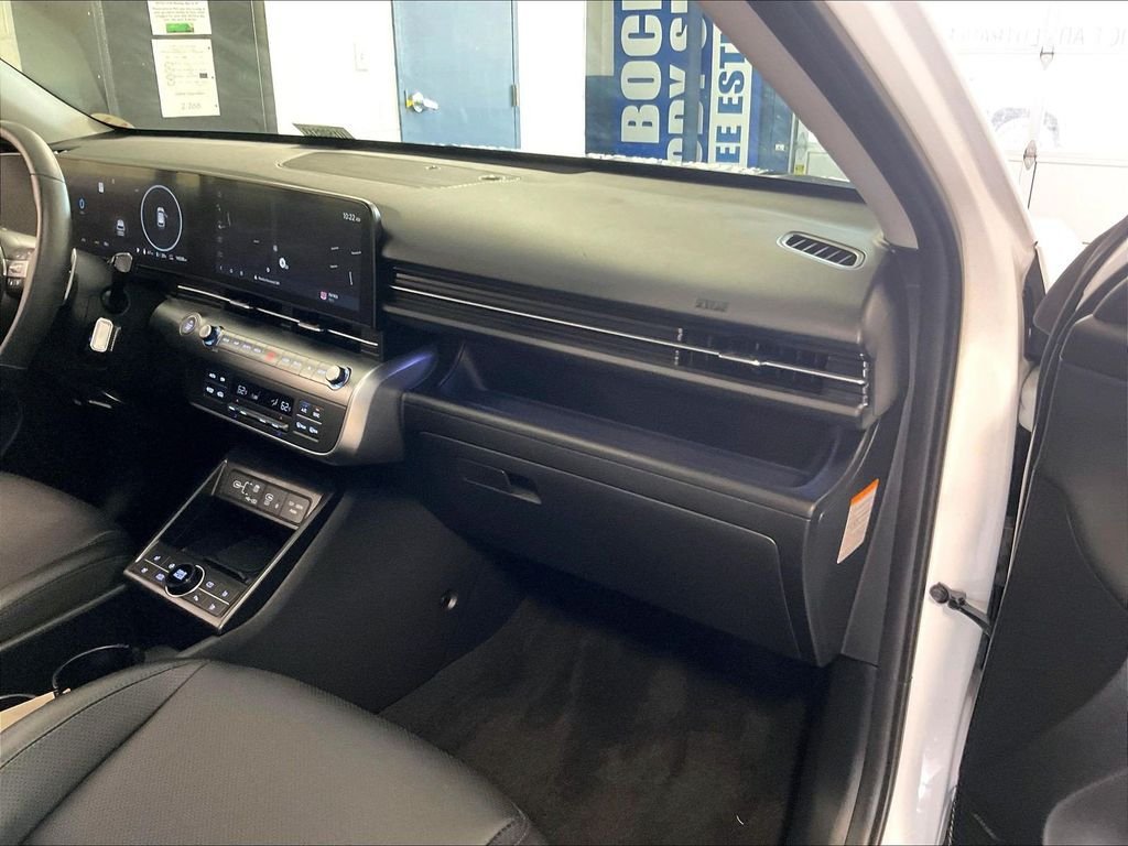 Used 2024 White Hyundai Limited image 13