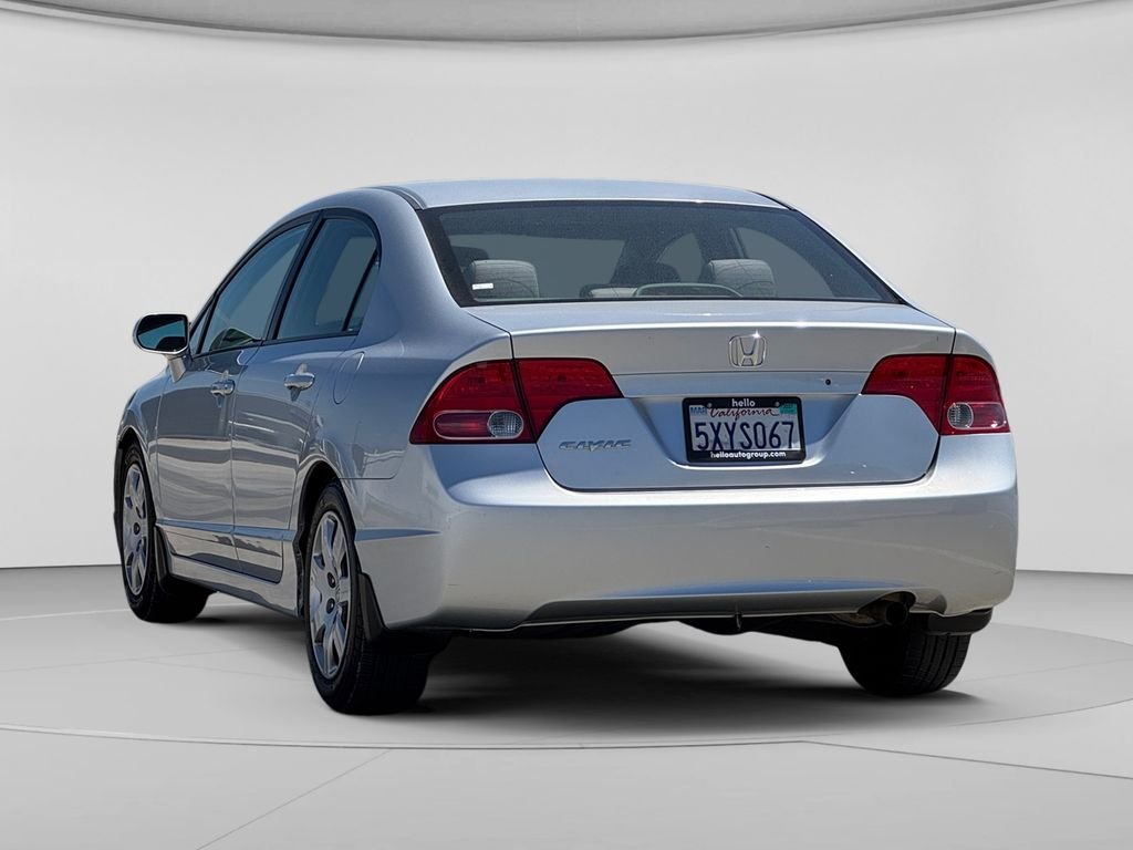 Used 2007 Alabaster Silver Metallic Honda LX image 31
