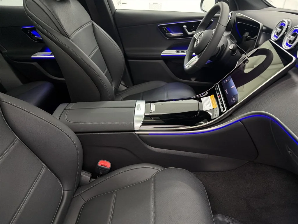 Certified Used 2026 Black Mercedes-Benz GLC 300 image 30