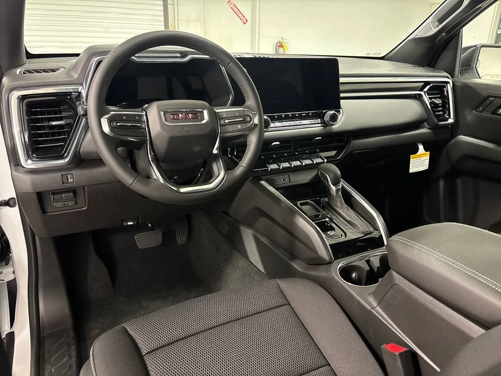 New 2026 Summit White GMC Elevation image 27