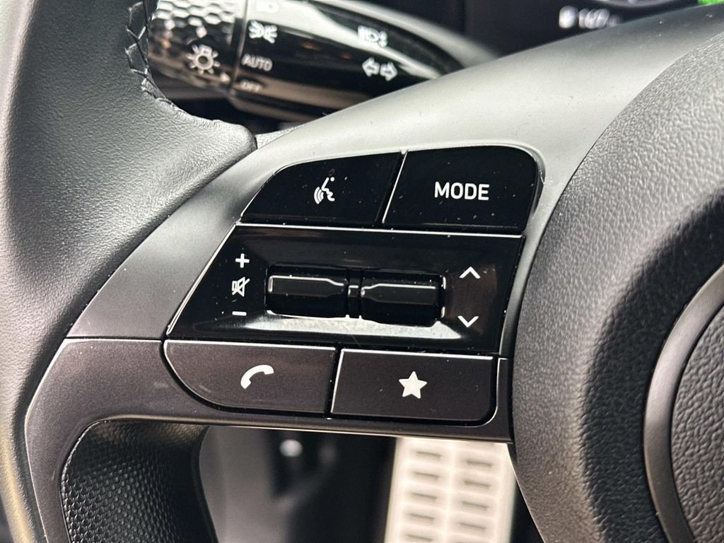 Certified Used 2025 Gray Hyundai SEL Sport image 27