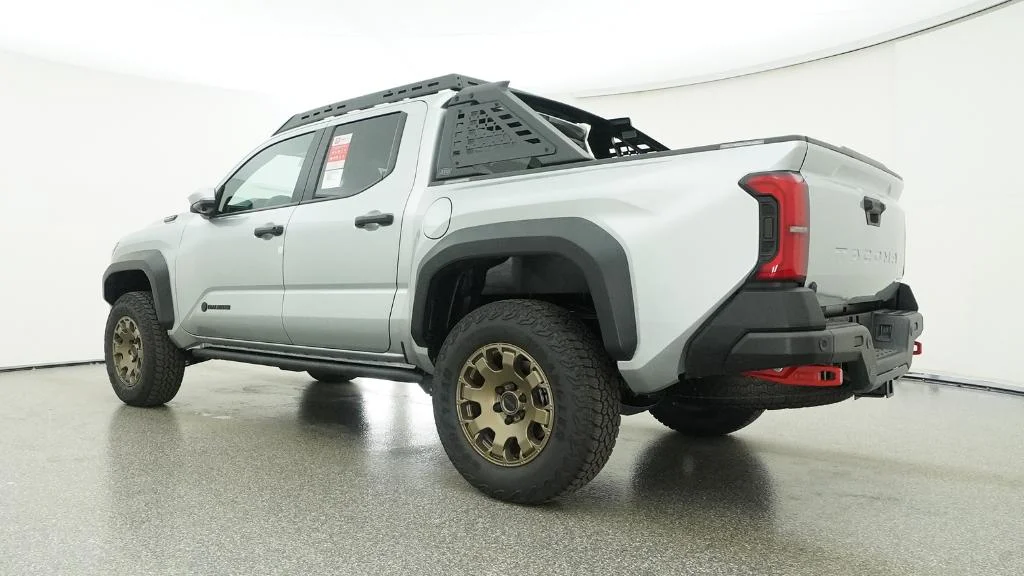New 2026 Celestial Silver Metallic Toyota Trailhunter image 3