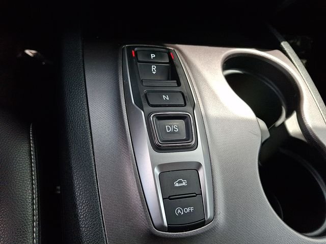 Used 2023 Red Honda RTL image 17