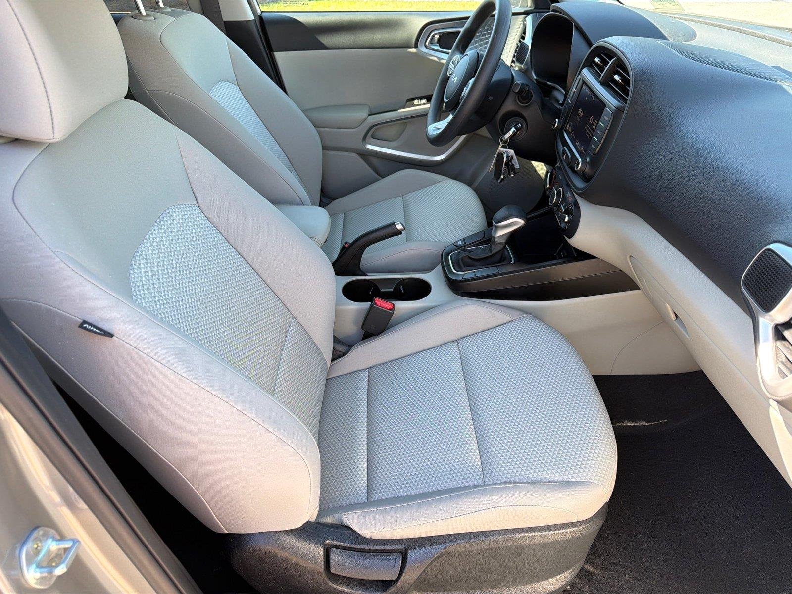 Used 2023 Steel Gray Kia LX image 8