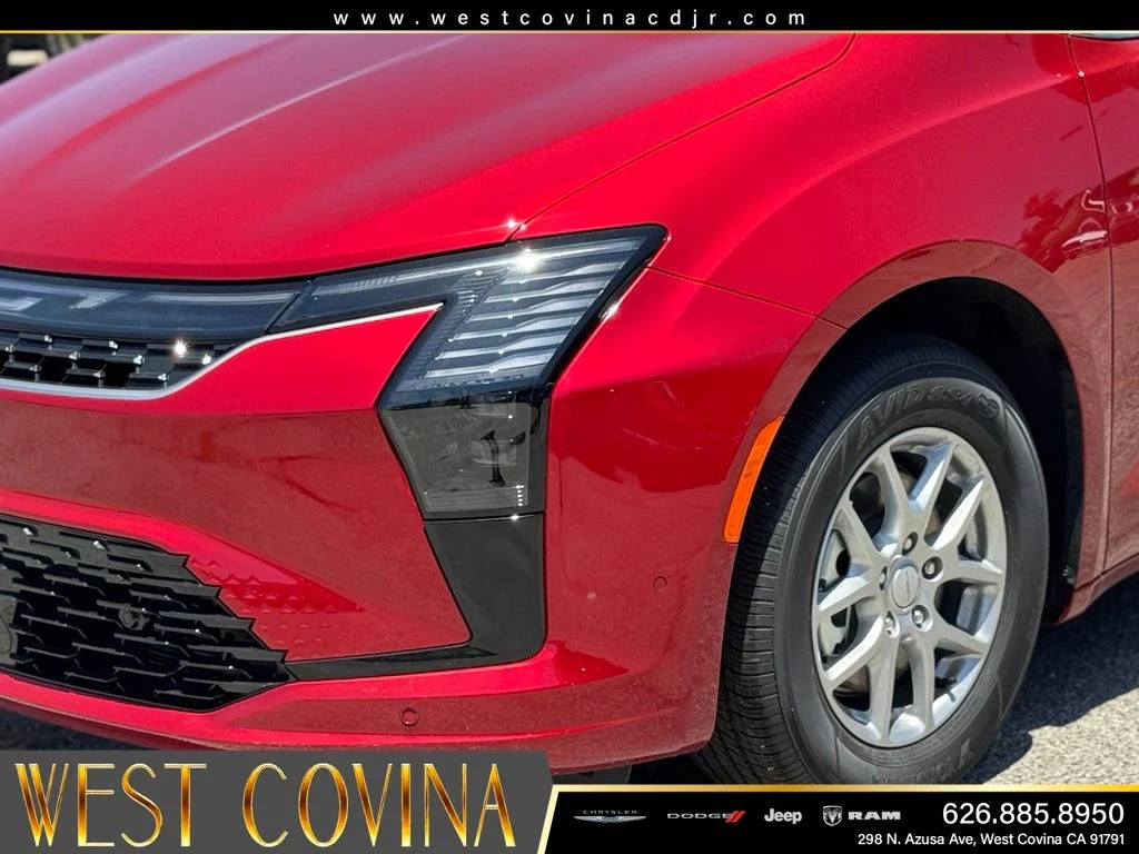New 2027 Red Hot Pearl-Coat Exterior Paint Chrysler Select image 14
