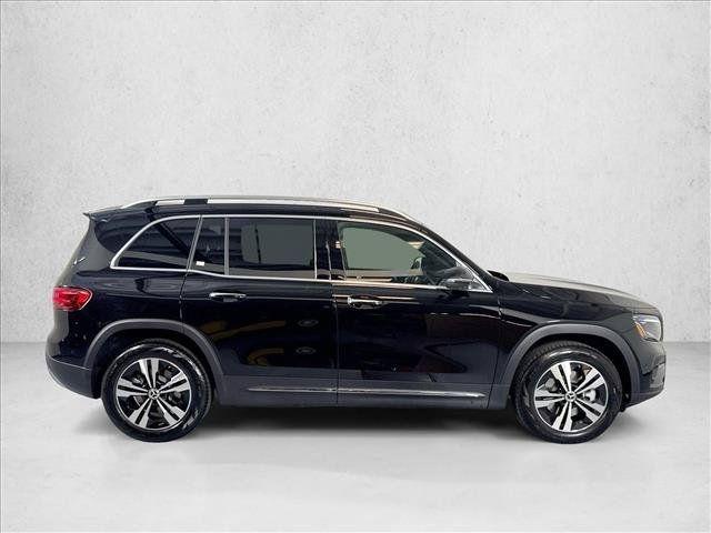 New 2026 Night Black Mercedes-Benz GLB 250 image 34