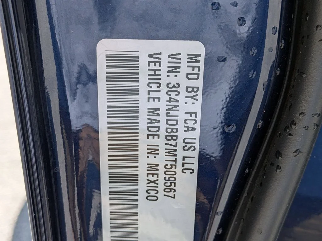 Used 2021 Blue Jeep Latitude image 26