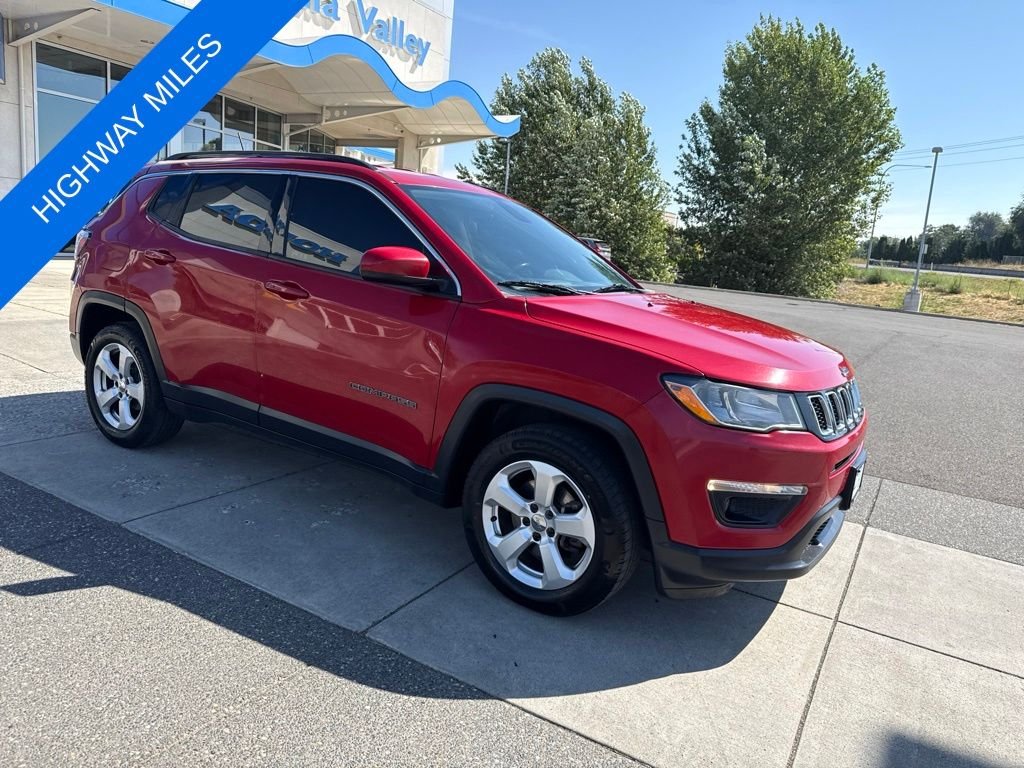 Used 2018 Jeep Compass Latitude with VIN 3C4NJCBBXJT123537 for sale in College Place, WA